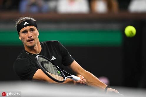 意大利网球队逆转世界网球队,兹维列夫统治全场 意大利网球队逆转世界网球队,兹维列夫统治全场