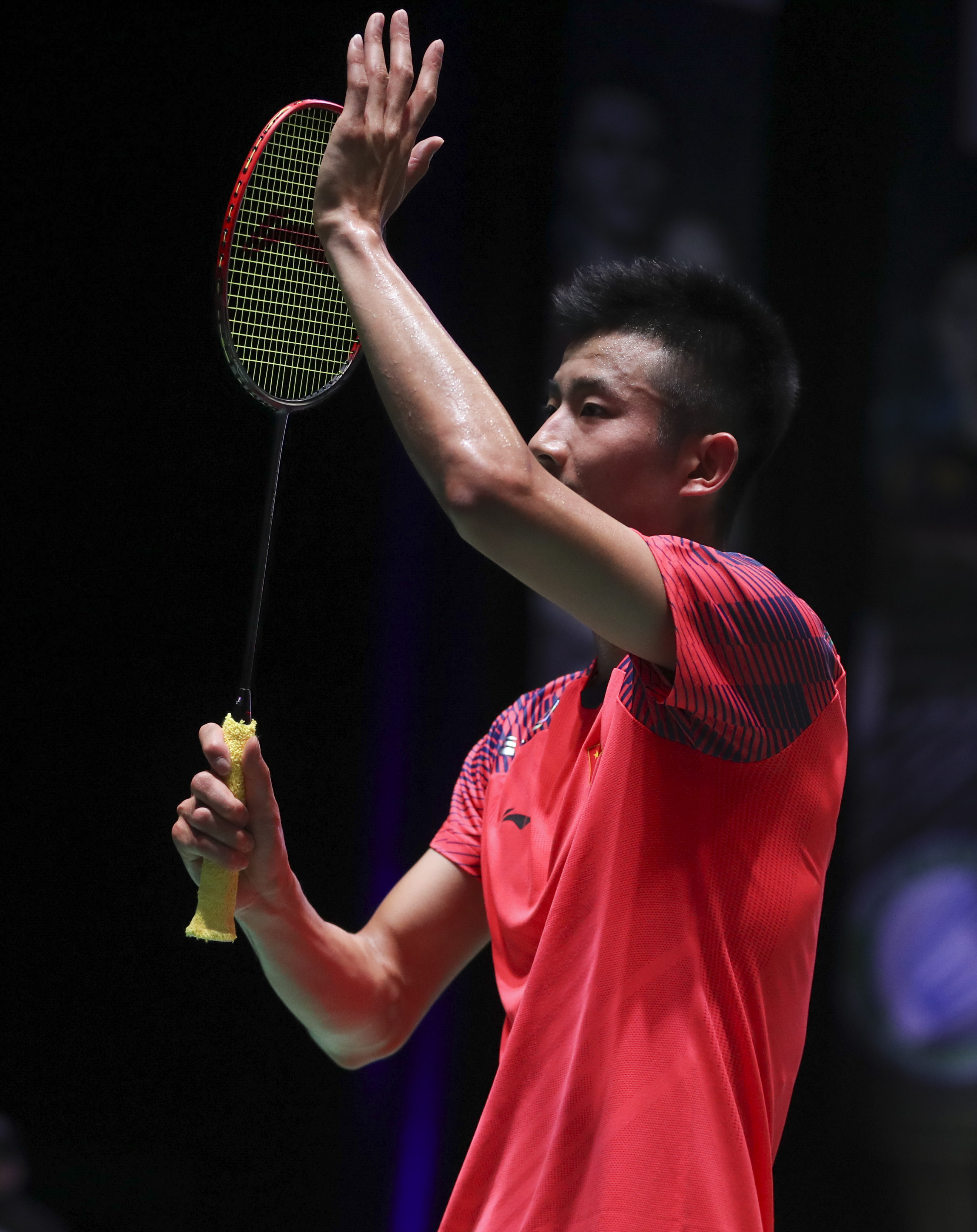 中国羽毛球队绝地反击法国羽毛球队,谌龙高光表现 中国羽毛球队绝地反击法国羽毛球队,谌龙高光表现