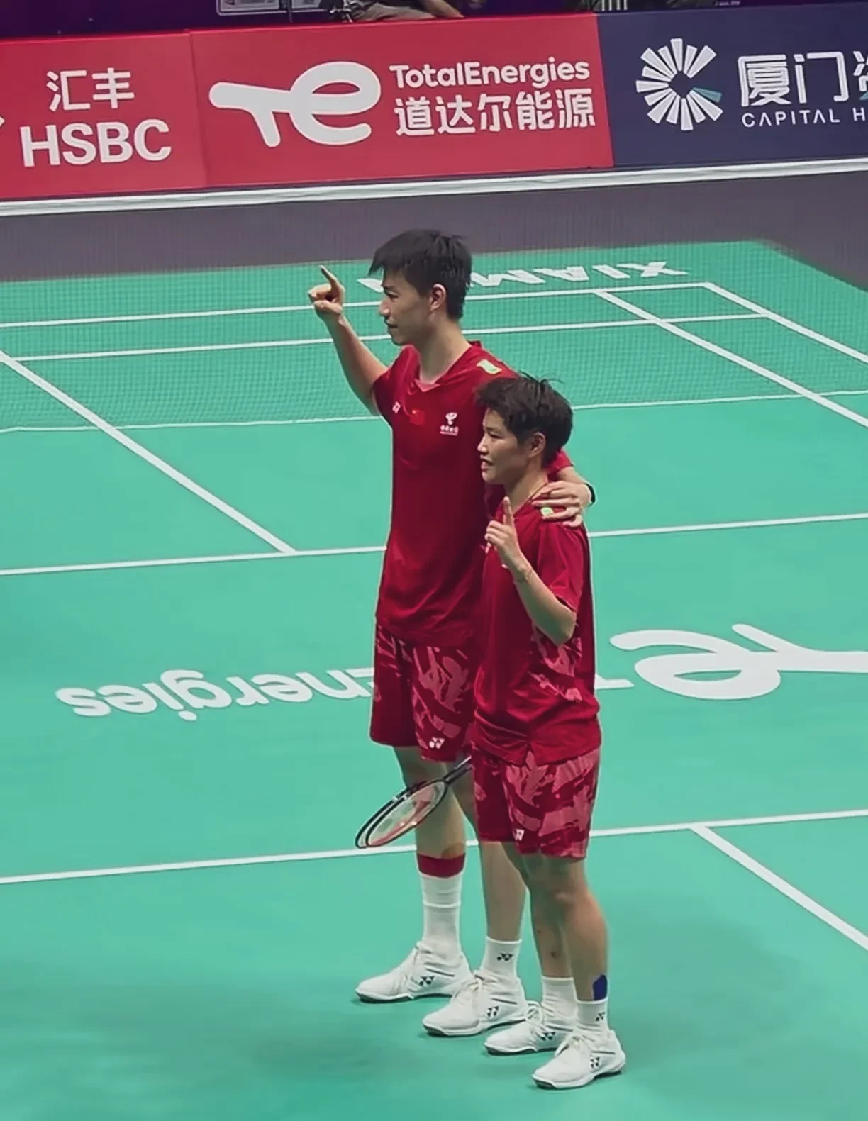 关于中国羽毛球队鏖战韩国羽毛球队，辛杜制霸全场的信息