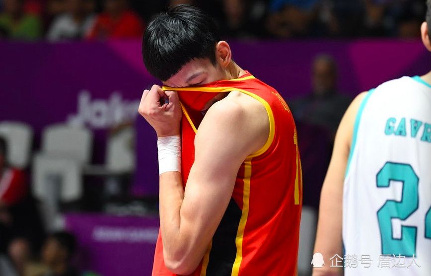 菲律宾男篮逆转国王，汉密尔顿三分雨点燃全场