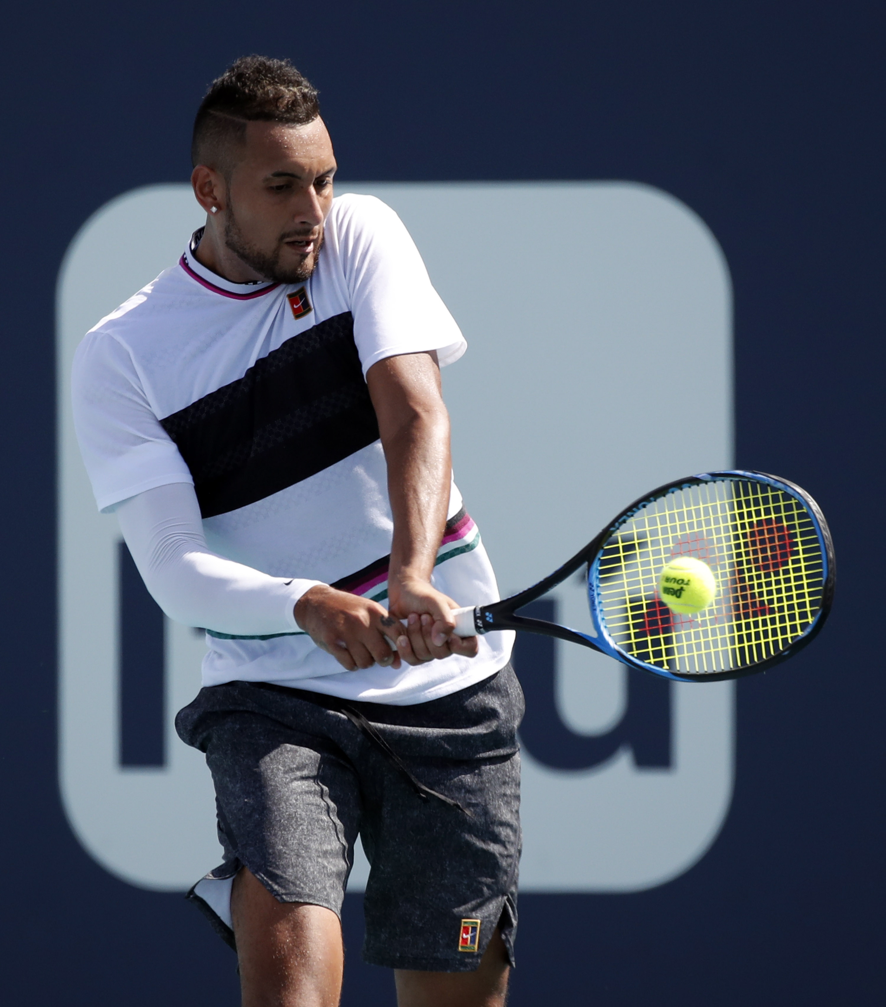 欧洲网球队强势世界网球队，克耶高斯送出助攻