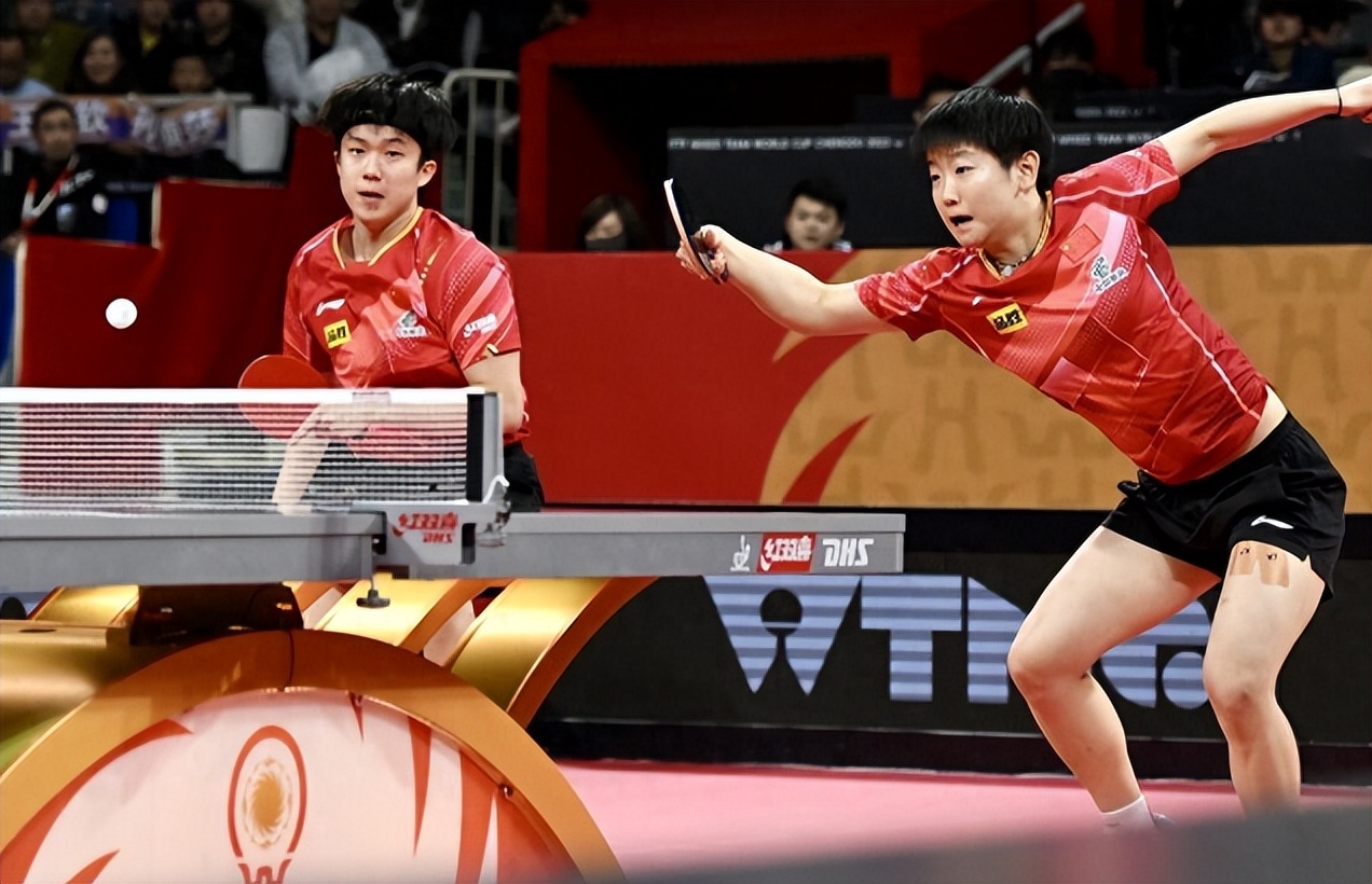 中国队横扫奥地利队,马龙关键制胜 中国队横扫奥地利队,马龙关键制胜