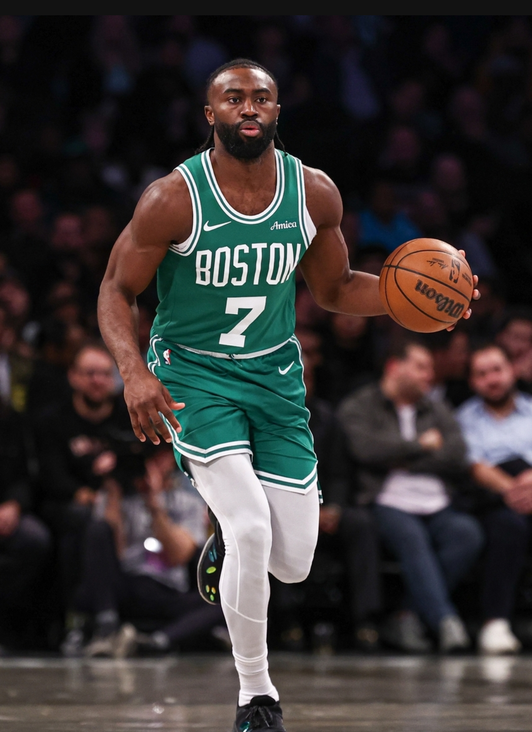 开云下载-凯尔特人险胜鹈鹕，塔图姆统治全场