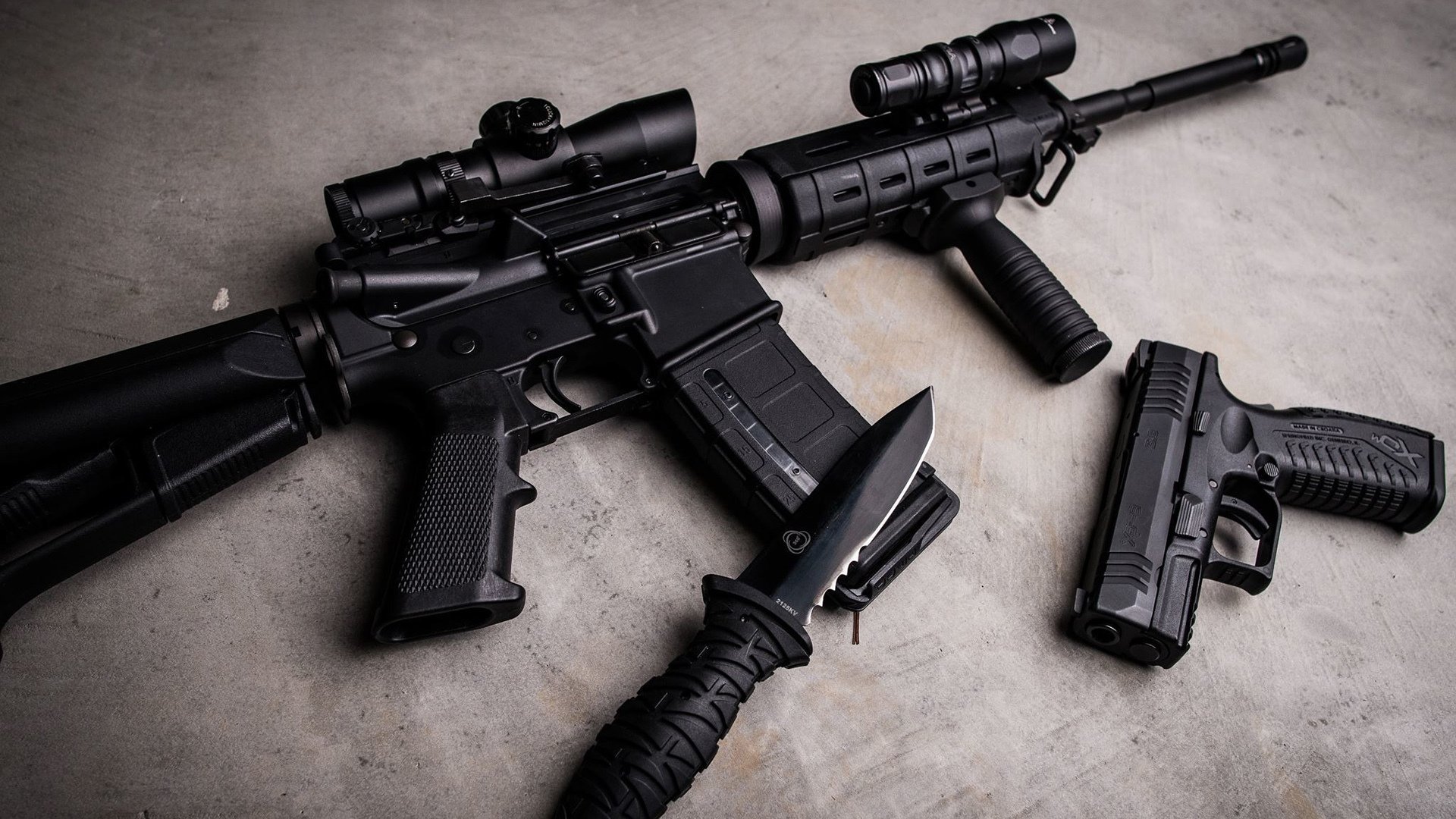 史诗级冷门!佛罗伦萨绝杀利物浦终结悬念,欧冠半决赛现历史性时刻